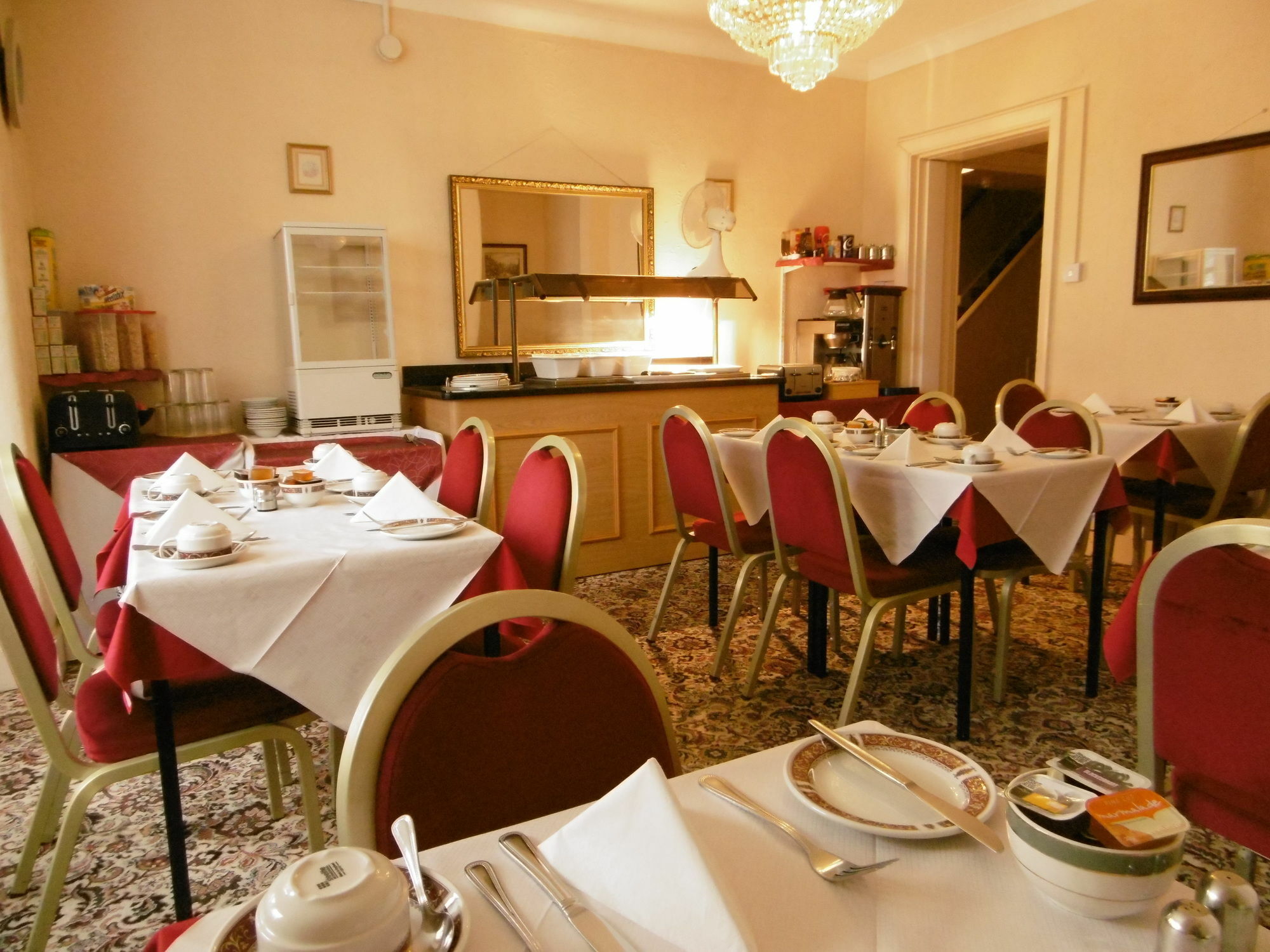 The Ellesmere Hotel อีสต์บอร์น ภายนอก รูปภาพ